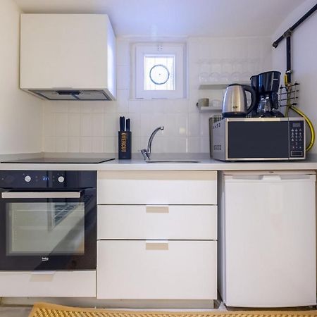 Vibrant Flat 5 Minutes Walk To Istiklal In Beyoglu Leilighet Istanbul Eksteriør bilde