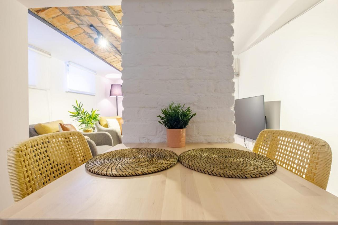 Vibrant Flat 5 Minutes Walk To Istiklal In Beyoglu Leilighet Istanbul Eksteriør bilde